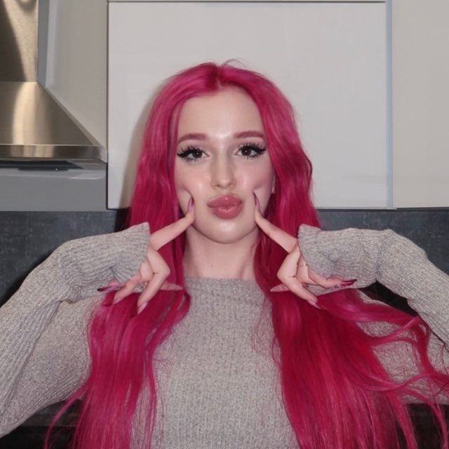 Риви А4🧚‍♀️'s icon